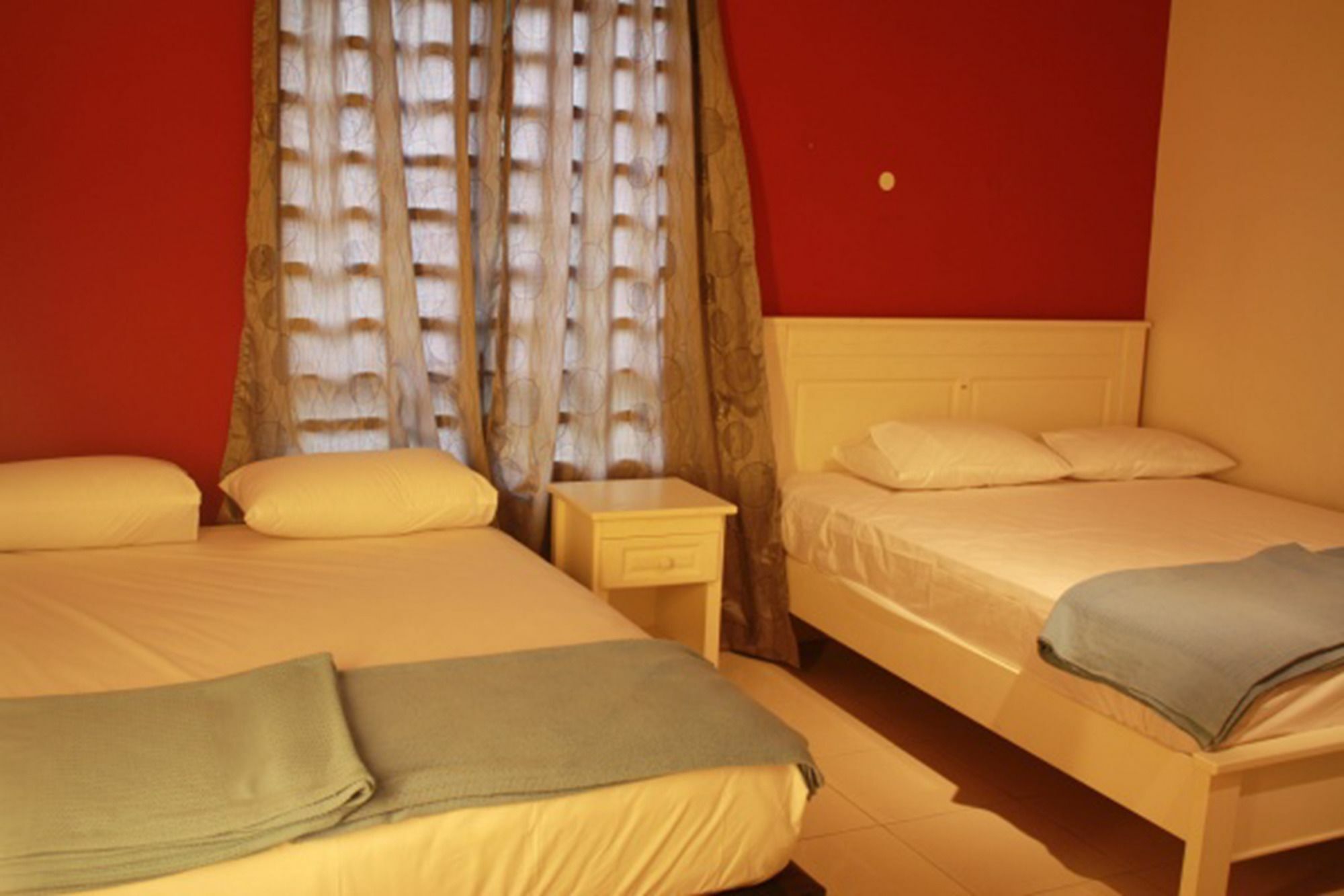 Вилла 67 First Island Bukit Jambul Экстерьер фото